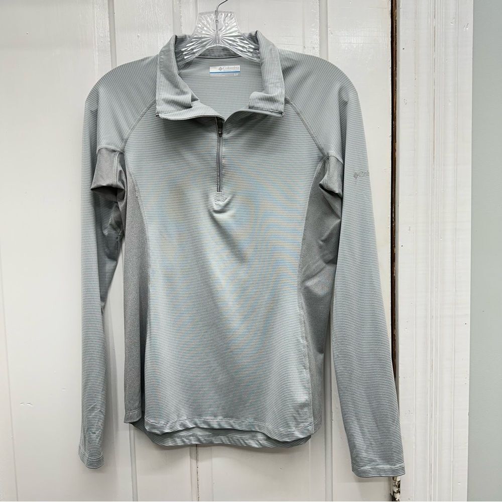 Columbia 1/4 zip dri‎ fit long sleeve grey shirt women's small